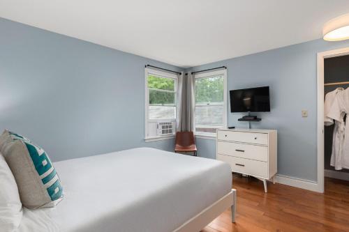 Luxury Two Bedroom Suite