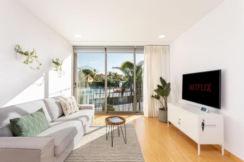 Apartment with Mount Teide and sea views