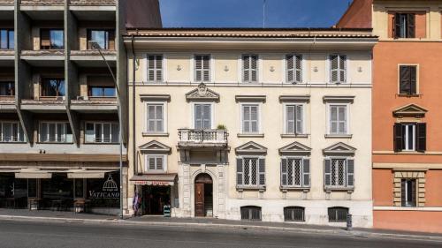 Residenza Vaticano by Hili 2