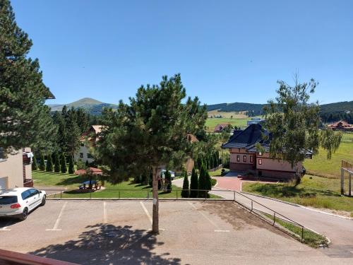 منظر, Apartments Madera in Kamalj