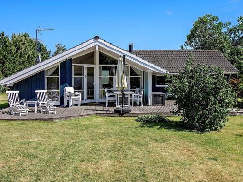 8 person holiday home in Faxe Ladeplads