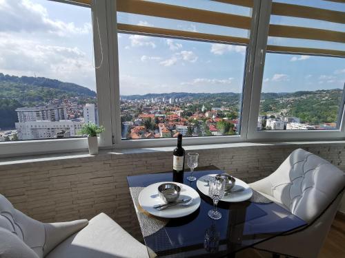 Luxury Apartment with a stunning view, FREE parking - Location saisonnière - Tuzla