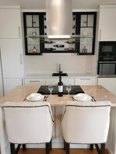 Luxury Apartment with a stunning view, FREE parking