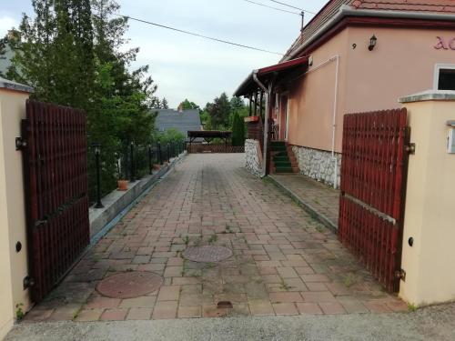 Näkymä ulkoa, ASTA LA VISTA Vendégház (ASTA LA VISTA Vendeghaz) in Miskolc