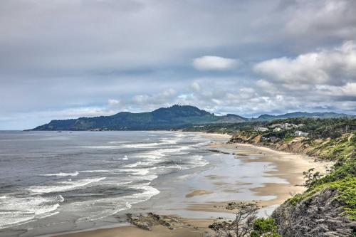 Luxurious Newport Estate with Spa and Lighthouse Views - main image