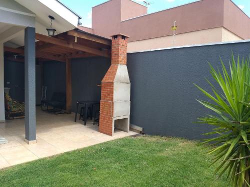 Residência Cidade Verde 4 (Residencia Cidade Verde 4) in Ângulo