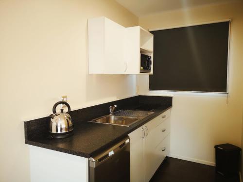 Dotări, Aston Court Motel in Centru oraș Blenheim