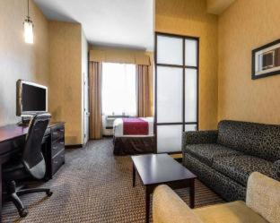 Comfort Suites Near City of Industry - Los Angeles