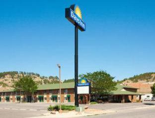 Days Inn by Wyndham Spearfish - Accommodation