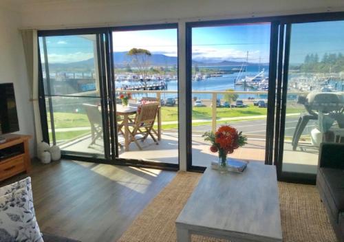 Penthouse Apartment - Amazing Views, Location & Luxury in Bermagui