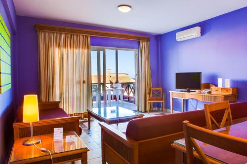 Aparthotel El Cerrito, Tenerife