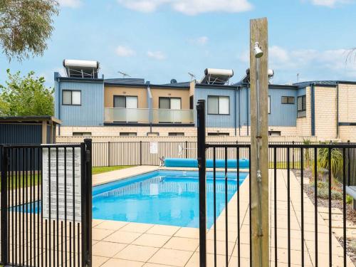 Holiday Home image 3