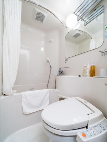 room detail thumbnail 2