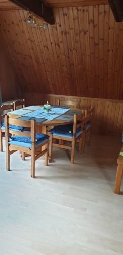 Ferienhaus Nr. 60 Im Ferienpark am Twistesee in Bad Arolsen