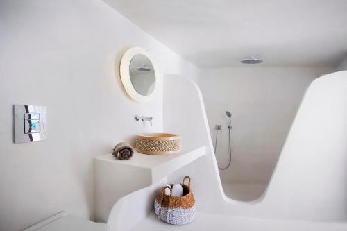 Sophia Luxury Suites - image 5