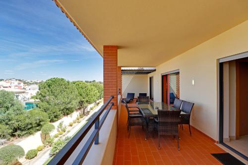 Albufeira Modern with pool by Homing