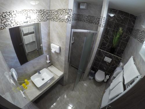 Főnix Apartman - image 6