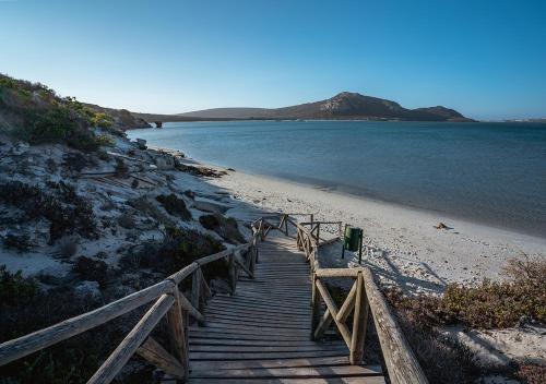 plaża, The Shark Bay Boutique Hotel & Spa in Langebaan