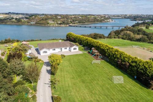 Marina views, Kinsale, Exquisite holiday homes, sleeps 20