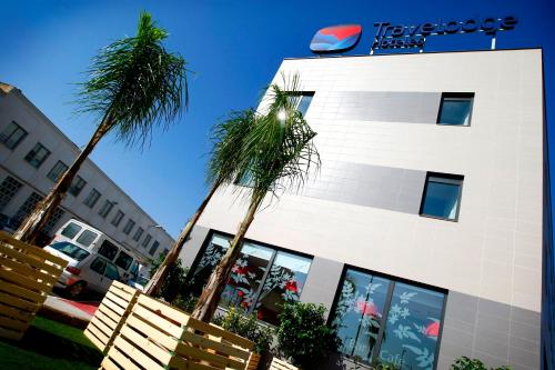 Travelodge Valencia Aeropuerto - main image
