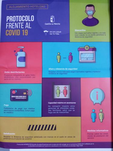 Hostal Almagro - main image