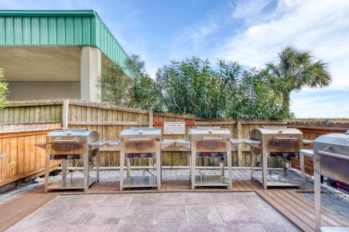 Pelican Beach Resort II - image 11