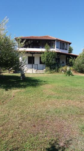  Olympus Villa Mare in Plaka