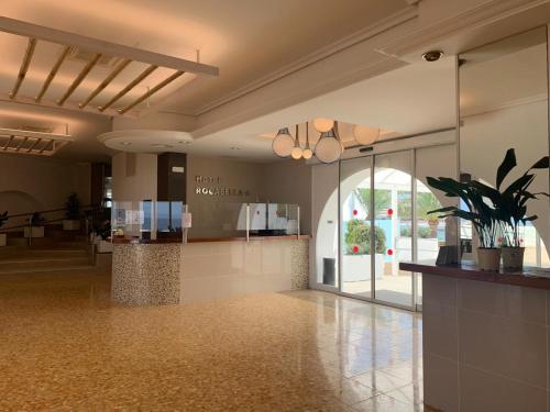 Hotel Roca Bella