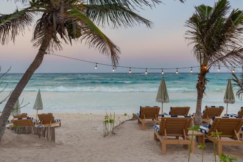 269185646 Hotel Panamera