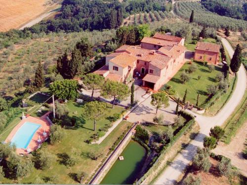 Beautiful Farmhouse in Castelfiorentino with Garden gîte à louer Bagnolo