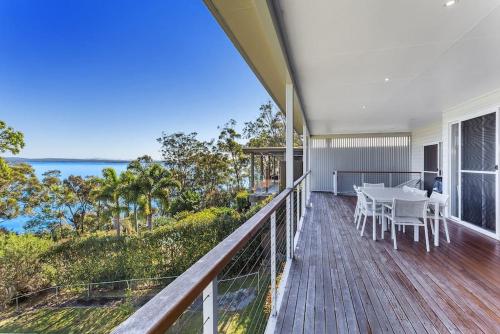 Luxury on Dutchman's Beach!