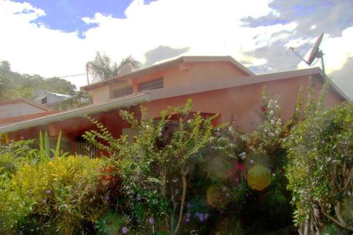 Ti Kay L'Etang - Bungalow a 30 m de la plage