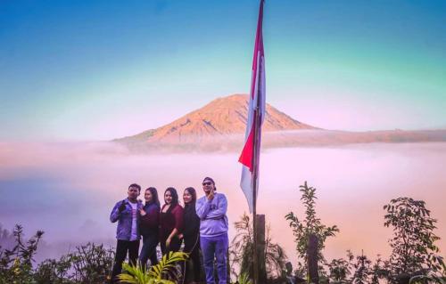 Pinggan sunrise camp