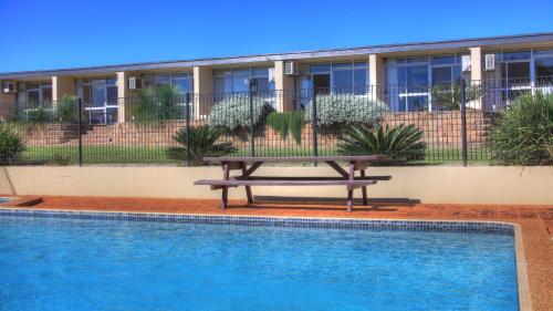 Atherton Apartments in Atherton