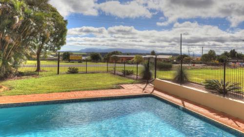 Atherton Apartments in Atherton-hátság