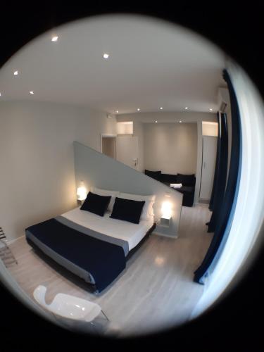 Little Rose Lodge - image 5