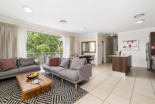 Three-Bedroom Apartment with Two Bathrooms