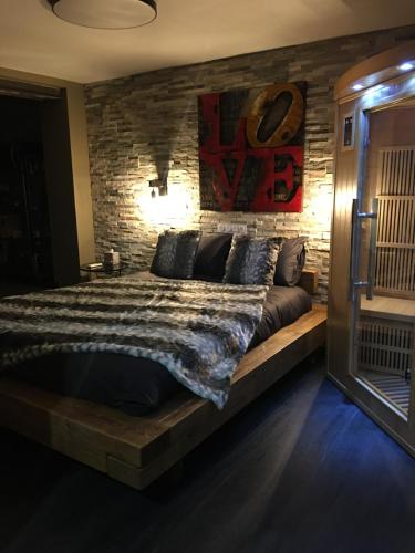Love and Spa chambre d'hôte Meynes