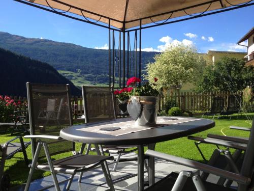 Kert, Gschlossle Ferienwohnungen in Jerzens