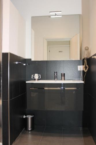Little Rose Lodge, Rome (photo 9)