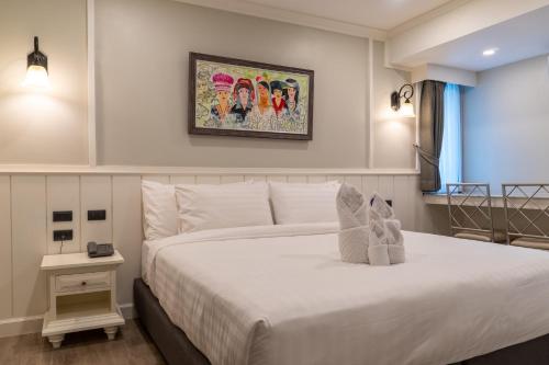 room detail thumbnail 0