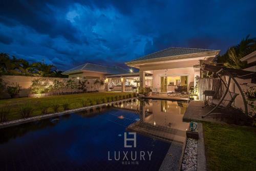 Cozy Modern 3 Bedroom Pool Villa (L70) in Hin Lek Fai