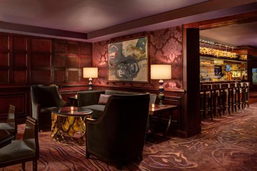 Lotte New York Palace - image 4
