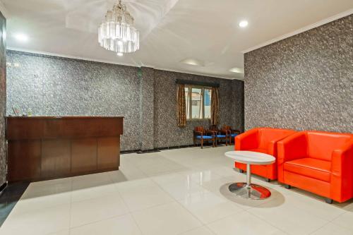 RedDoorz near City Walk Lippo Cikarang (RedDoorz near City Walk Lippo Cikarang                                                      )