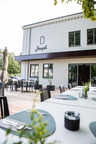  Restaurant Joseph, Pension in Bruckneudorf