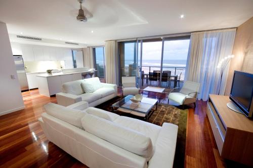 The Beach Cabarita Stop at The Beach Cabarita to discover the wonders of Tweed Heads. The property offers a high standard of service and amenities to suit the individual needs of all travelers. Service-minded staff will