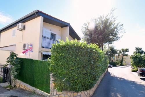 Apartment Sunny 1 - image 8