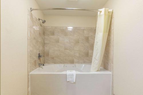 Quality Inn Southaven - Memphis South Quality Inn Southaven - Memphis South