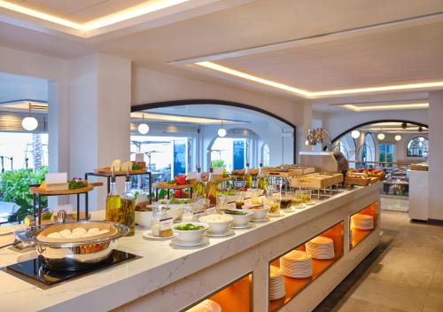 Food and beverages, Mercure Vung Tau in Phường 2
