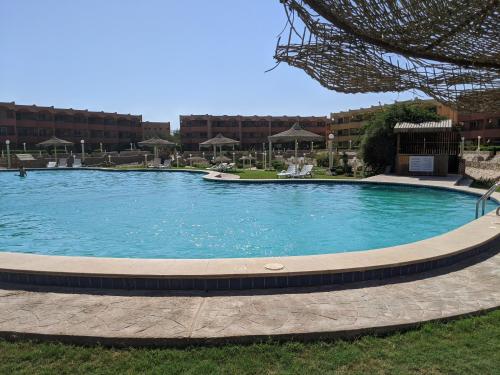 Ain El Sokhna ground floor, with Pool & Sea view